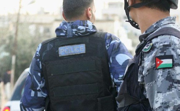 الأمن العام يلقي القبض على 118 شخص يتسكعون أمام مدراس في عّمان