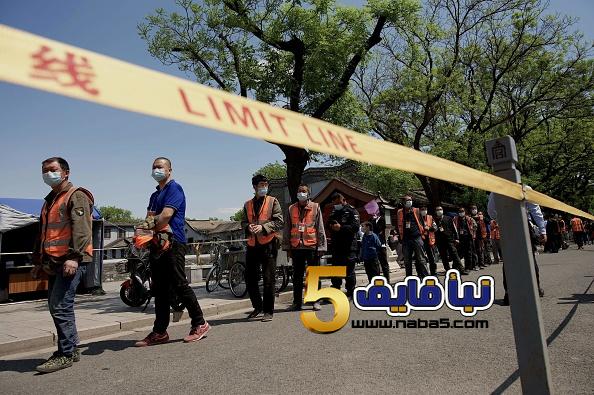 طلبت سلطات بكين من ملايين السكان العودة إلى العمل من منازلهم لمنع انتشار فيروس كورونا الجديد