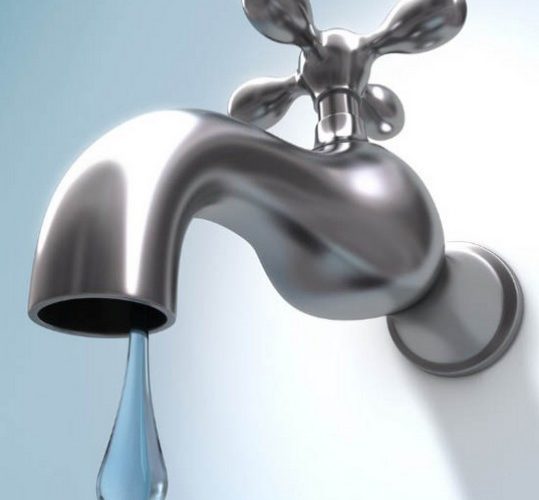 وزير المياه: قد ترتفع أسعار المياه نهاية العام 2023