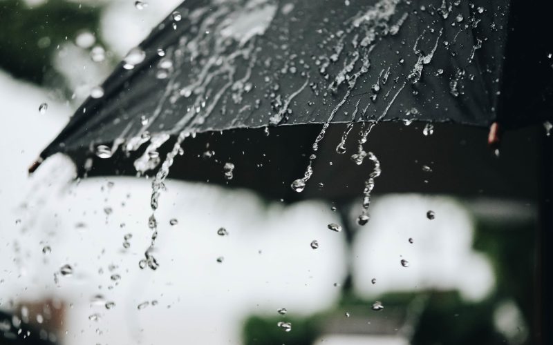 الطقس : انخفاض على درجات الحرارة مع فرصة لتساقط الأمطار