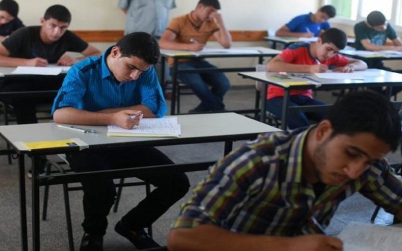 وزارة التربية والتعليم: دراسة آلية اعتماد امتحان الثانوية العامة على سنتين