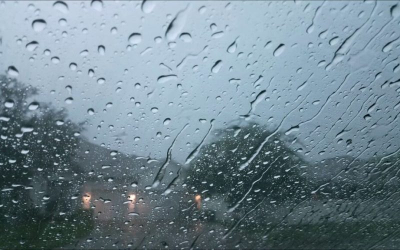 دائرة الارصاد : احتمالية تساقط زخات من الأمطار في بعض مناطق المملكة اليوم