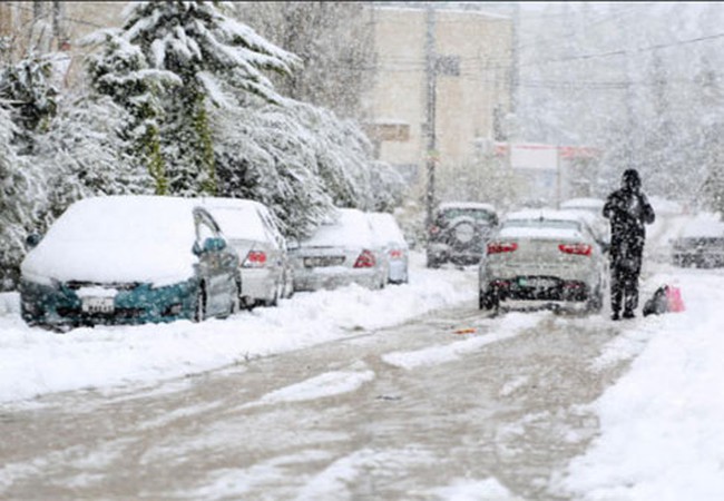دائرة الارصاد الجوية الاردنية تحسم الجدل حول تساقط الثلوج في الأردن