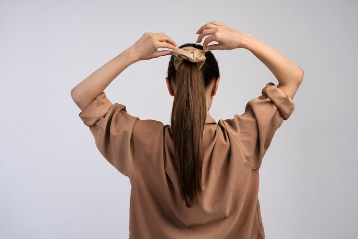 بروتين تطويل الشعر والزيوت التى تساعد على إطالة الشعر