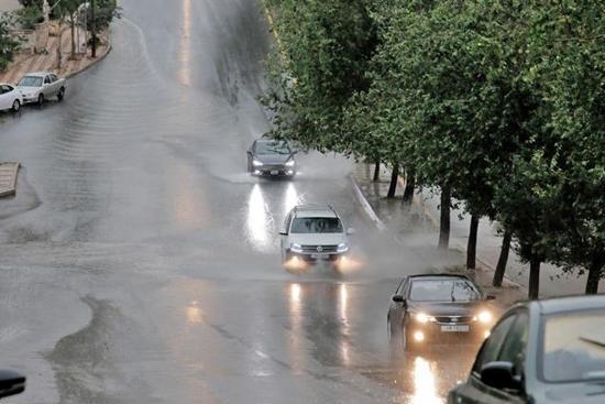 منخفض جوي بطريقة إلى المملكة و الأرصاد تحذر