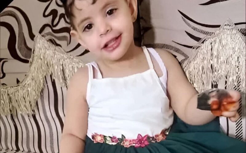 وفاة طفلة يمنية نتيجة حادث مروري مروع بالسعودية