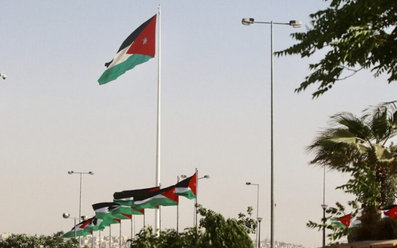 الحكومة تطمئن الأردنيين