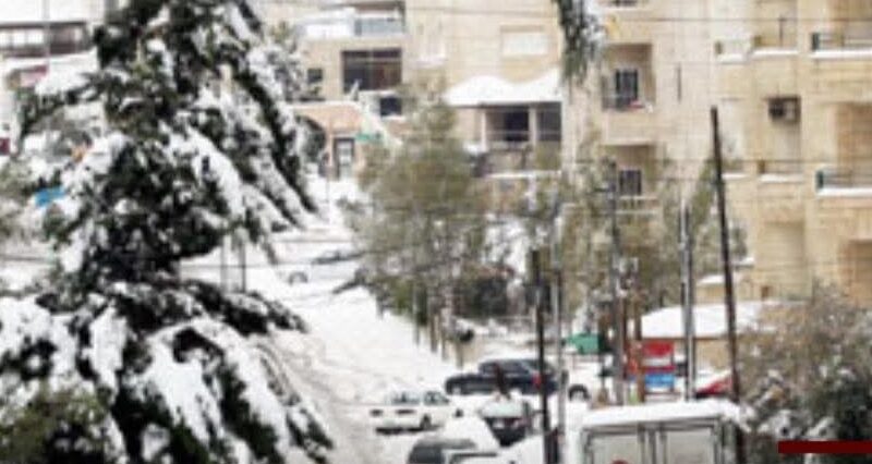 زخات ثلجية قادمة إلى المملكة في هذا الموعد
