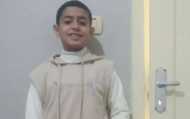 خرج لإحضار الماء ولم يعد.. تفاصيل صادمة تكشف ما حدث لطفل الموقر