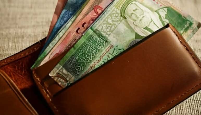 سابقة قضائية بالأردن بشأن أموال المقترضين في البنوك..