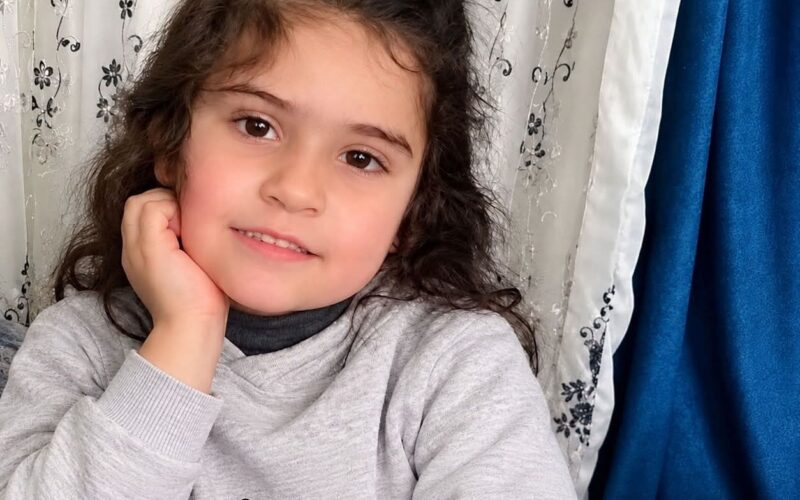حزن يخيم على مواقع التواصل الاجتماعي بعد وفاة الطفلة سيلين بكر الحوراني