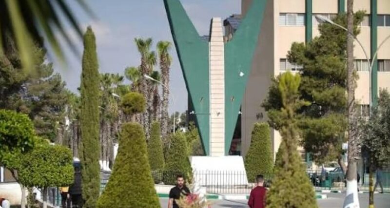 جامعات رسمية تفتح باب القبول المباشر للطلبة (رابط)..