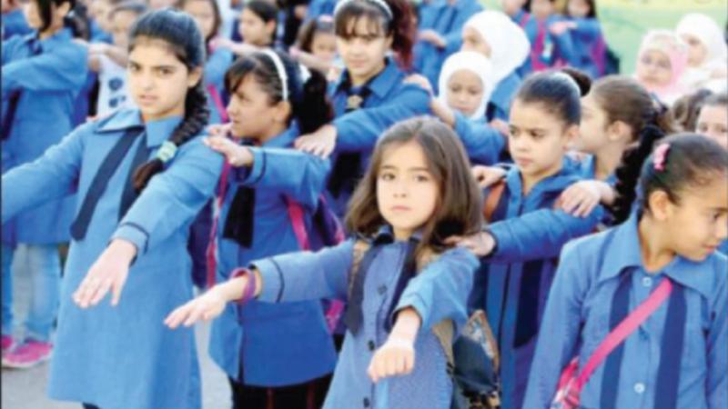 البنك العربي يواصل دعمه لحملة “العودة إلى المدارس” بالتعاون مع تكية أم علي