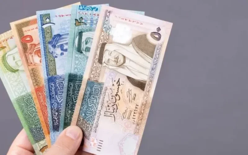 صندوق المعونة الوطنية يوضح آلية احتساب الدخل وإيقاف الدعم عن أسرة